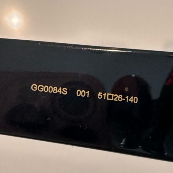 GUCCI WEB OVERSIZED SUNGLASSES - Picture 8 of 11